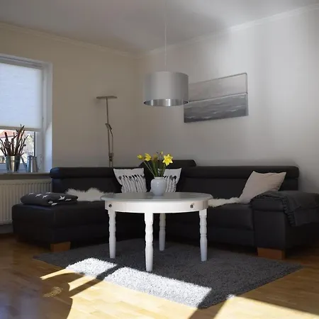 Strandgefluester Nyaraló Garding