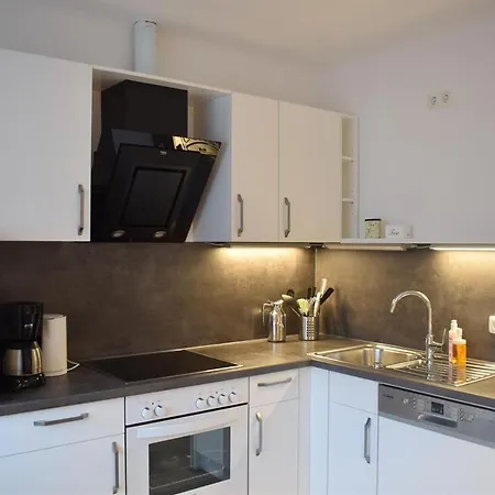 Strandgefluester Nyaraló *